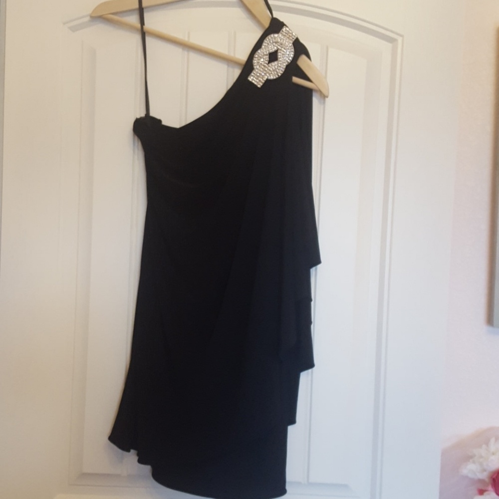 Beautiful black formal dress juniors or petite la